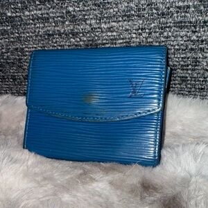 Louis Vuitton Azure Textured Wallet